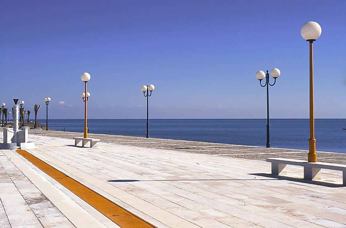 Appartamento Stella Marina Jonica 1Km Vom Strand Mit Terrasse Policoro Esterno foto